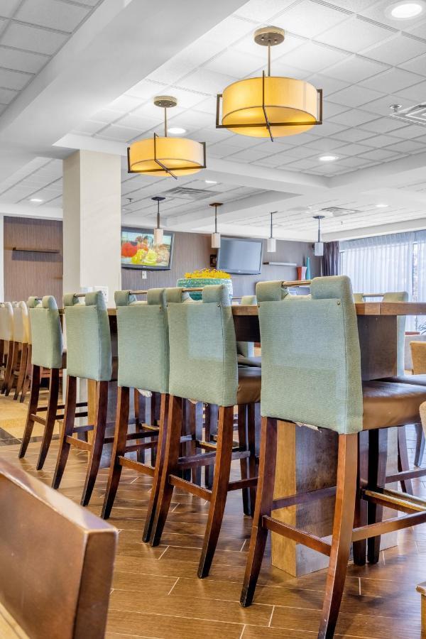 Wingate By Wyndham Chicago Schaumburg Hotel Ngoại thất bức ảnh