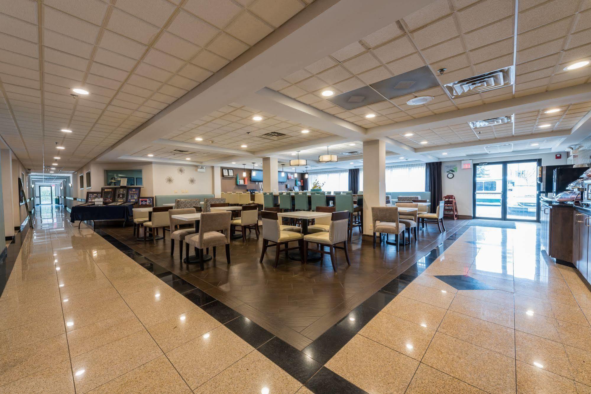 Wingate By Wyndham Chicago Schaumburg Hotel Ngoại thất bức ảnh
