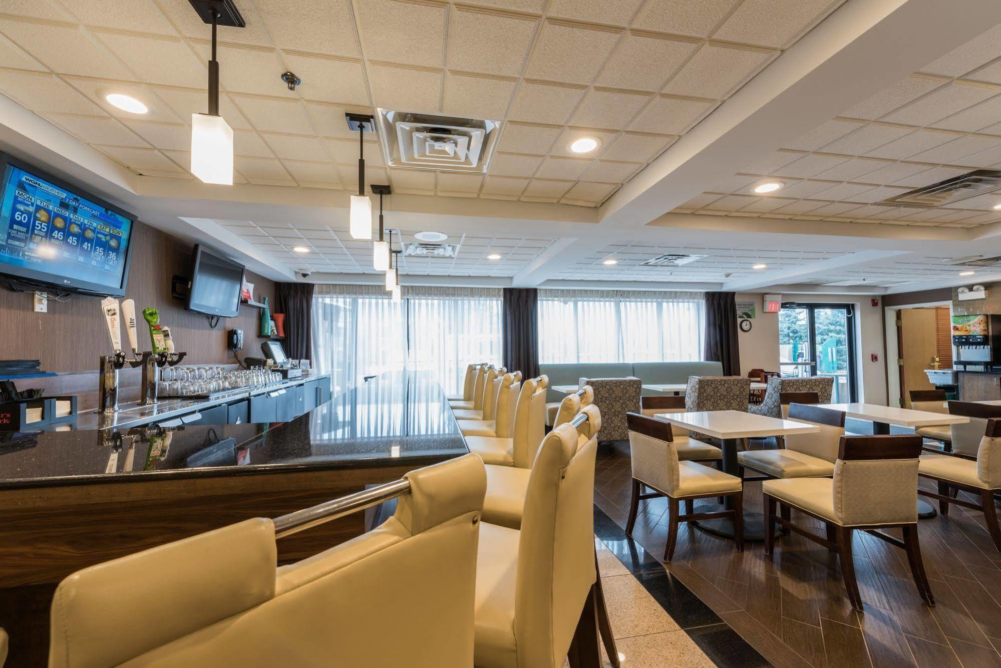 Wingate By Wyndham Chicago Schaumburg Hotel Ngoại thất bức ảnh